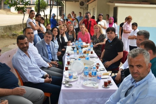 Ayvalık'ta Sakarya İlköğretim Okulu için Yeni Okul Projesi Tanıtıldı