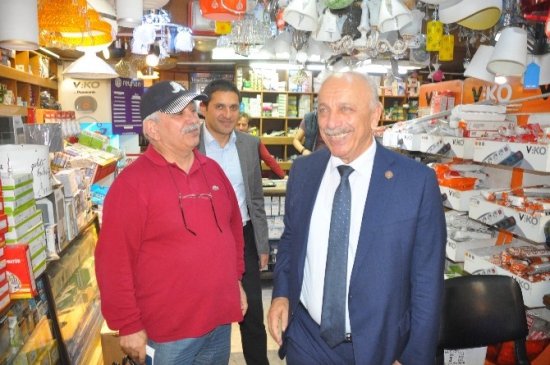Hüseyin Özbakır Zonguldak Merkez'de Esnafı Ziyaret Etti Destek İstedi