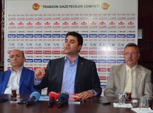 Trabzon'da DP Genel Başkanı Gültekin Uysal, 7 Haziran seçimlerini değerlendirdi ve hükümete eleştirilerde bulundu.