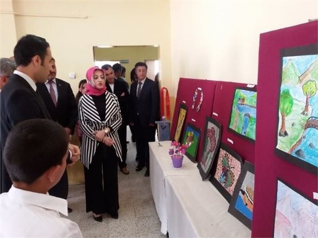Çat İmam Hatip Ortaokulu'nda Sanat Sergisi Açılışı Gerçekleşti