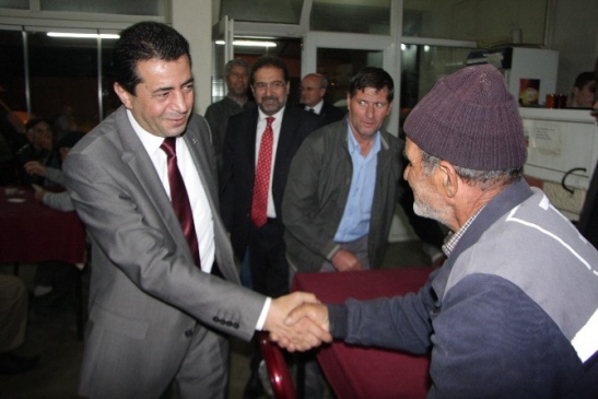 Bursa Osmangazi'de Çiftçilerle Bir Araya Gelen Fevzi Zırhlıoğlu Destek Aldı