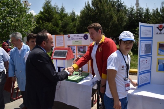 Kartepe'de Düzenlenen TÜBİTAK Bilim Fuarı Açılışını Başkan Üzülmez Yaptı