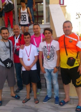 Düzce'de Düzenlenen Türkiye Yüzme Şampiyonası'nda 1 Altın Madalya Kazanıldı