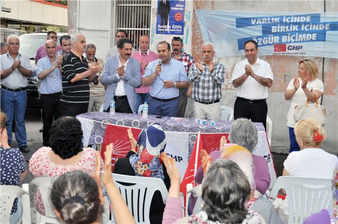 Adana Seyhan'da Temel Değerlerin Yok Edildiği İddia Edildi