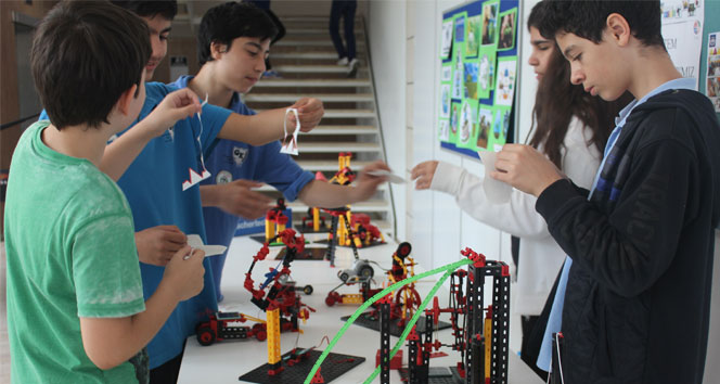 İstanbul'da Gerçekleşen Bilim Şenliği ile Öğrenciler Patent Hedefli Projeler Sunuyor