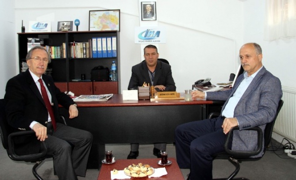 Kütahya'da Sait Açba, Seçimlerin Önemine Dikkat Çekti