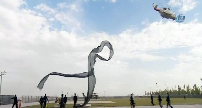 Cumhurbaşkanı Erdoğan ve Eşi, İstanbul'da Helikopterle İniş Yaparken Zor Anlar Yaşadı