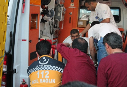Elazığ Palu'da Tarla Sulama Nedeniyle Çıkan Kavga 1 Ölü 4 Yaralı
