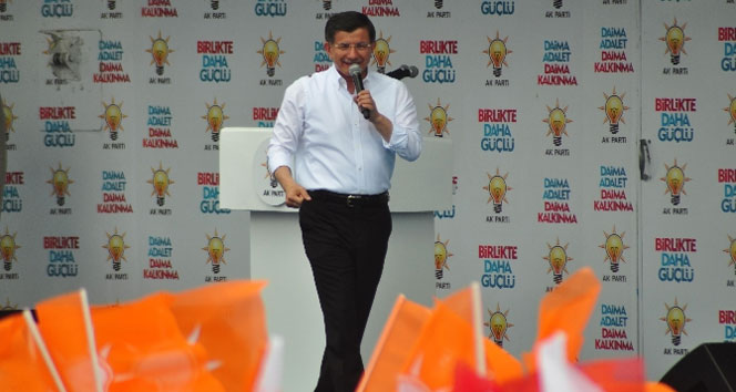 Kırıkkale'de Başbakan Davutoğlu'ndan Seçim Güvenliği ve Yerli Otomobil Açıklamaları