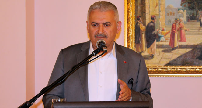 Binali Yıldırım Bayburt'ta Terör ve Seçim Üzerine Değerlendirmelerde Bulundu