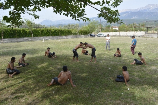 Muğla Seydikemer'de 11 Başpehlivan Adayı Güreş Kursuna Katıldı