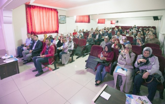 Bitlis Ahlat'ta Küçük Girişimciliğin Desteklenmesi Toplantısı Düzenlendi