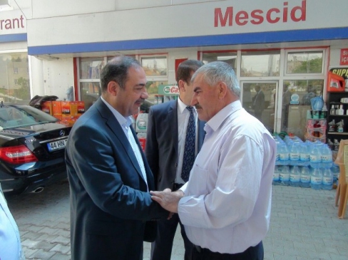 MHP Malatya Milletvekili Adayı Arif Yıldız, Darende'de Gün Boyu Esnaf ve Vatandaşları Ziyaret Etti