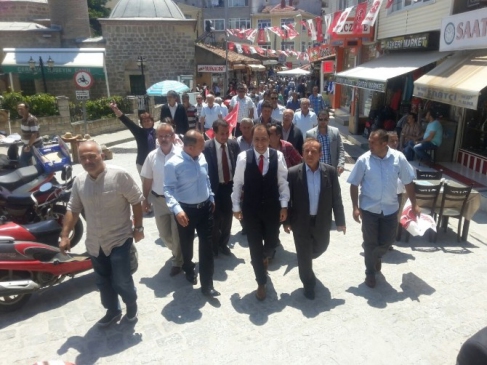 Çanakkale Gelibolu'da MHP Milletvekili Adayı Tuna'ya Yoğun İlgi Gösterildi