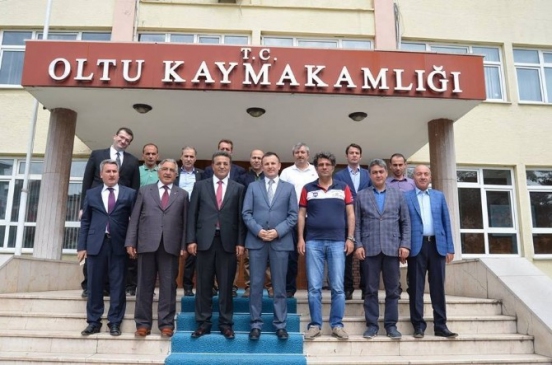 Oltu'da Gençlik ve Spor Bakanlığı Müsteşarı Özçelik'ten İhtiyaç Analizi
