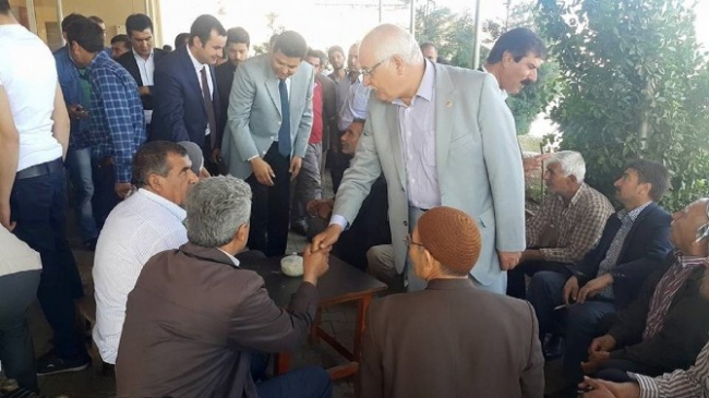 Gaziantep'te AK Parti Milletvekili Mehmet Erdoğan, Seçim Çalışmalarını Devam Ettiriyor