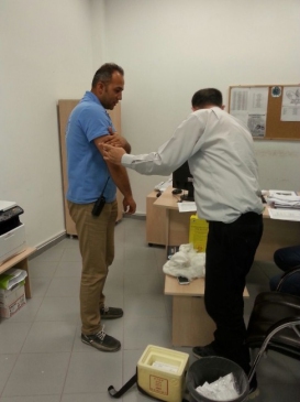 Kayseri'de Hayvanat Bahçesi Personeline Aşı Uygulandı