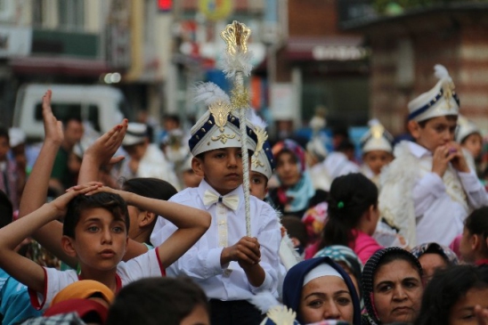 Beyoğlu'nda 400 Çocuk Sünnet Olacak