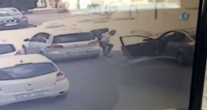 Küçükçekmece'de Kapkaç Çetesi Çökertildi: 5 Gözaltı