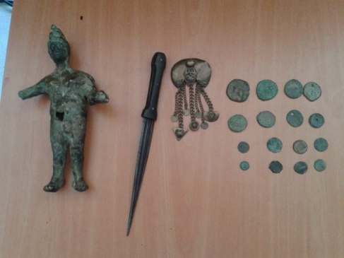 Adana'da Kaçakçılık Operasyonunda 11 Tutuklama