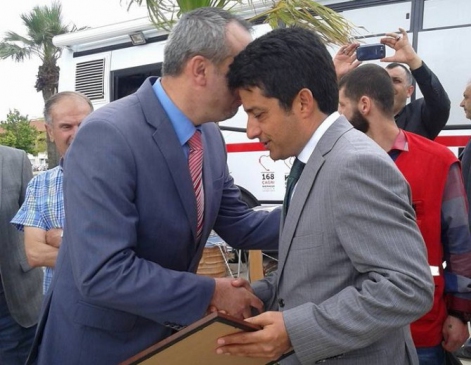 Urla'da Esnaf Kan Bağışında Bulundu