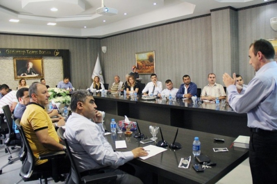 Gaziantep'te Ticaret Kanunu Eğitimi Verildi