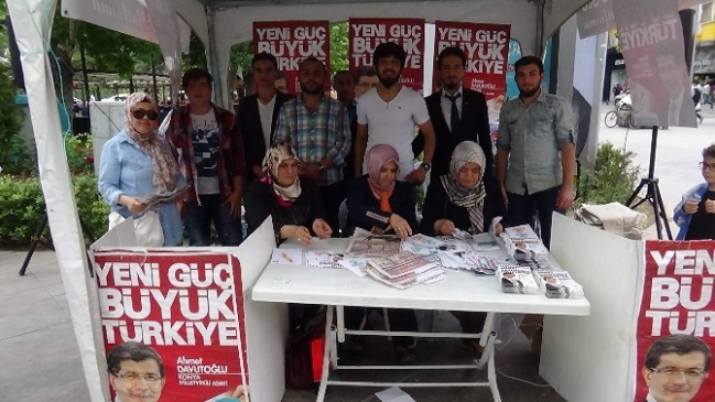 Konya'da Ahmet Davutoğlu İçin Destek Çağrısı Yapıldı