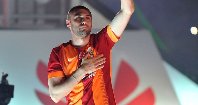 Burak Yılmaz, Çifte Kupa Sevinci Yaşıyor