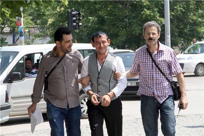 Bursa'da Hastane Hırsızlığı: Yankesici Suçüstü Yakalandı