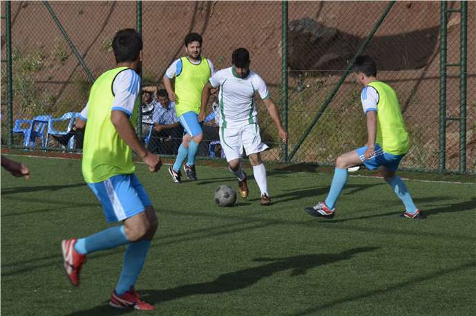 Yücebağ'da Koç Ödüllü Futbol Turnuvası Coşkusu