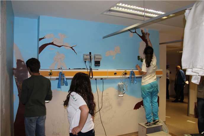 Ereğli'de Hastane Duvarları Çizgi Karakterlerle Renklendi