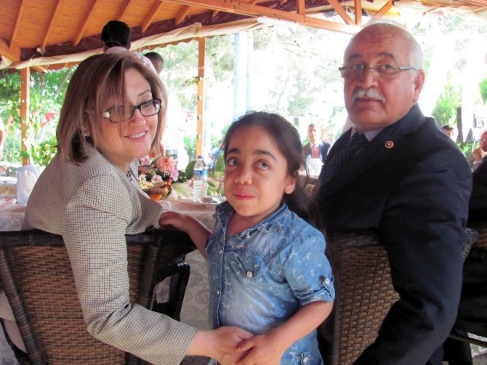 Gaziantep'te Duygusal Anlar: Senanur'un İsteği Başkan Şahin'i Etkiledi