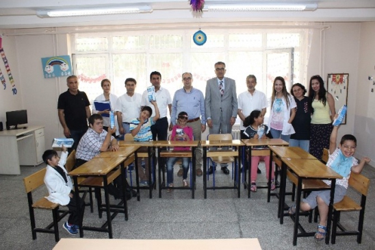 Adıyaman'da Engelli Öğrencilere Diş Fırçası Dağıtıldı