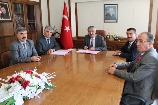 Niğde'de Türkiye'nin İlk Dağcılık Okulu Açılıyor