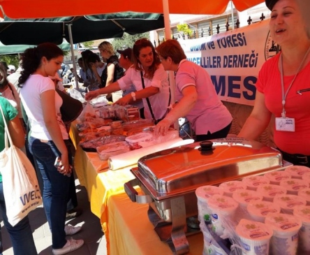 Didim'de Engelliler İçin Kermes Coşkusu Yaşandı