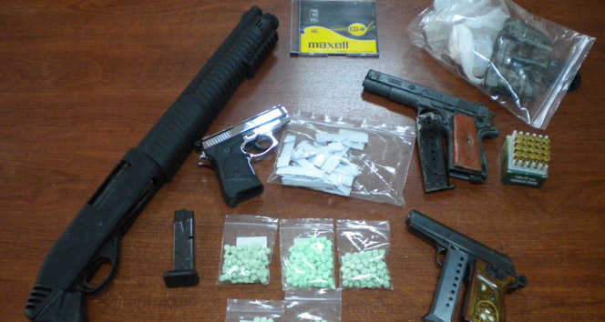 Sakarya'da Uyuşturucu Operasyonu: 3 Tutuklama