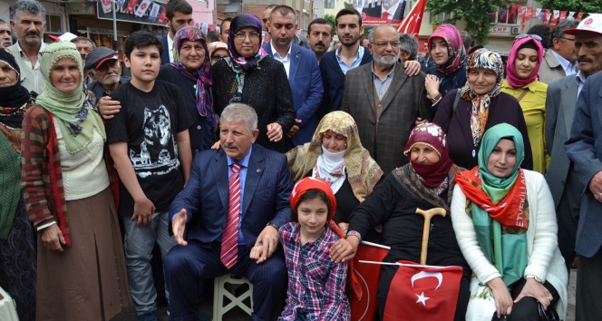 Mehmet Sarı: "Hizmet için buradayım, sözümde durmazsam karşınıza çıkmam"