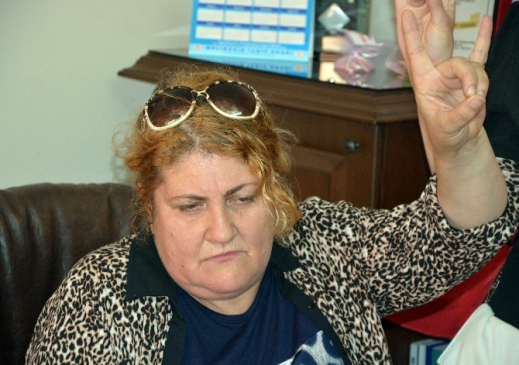 Balıkesir'de Bozkurt İşareti Yapan Kadın Darp Edildi İddiası