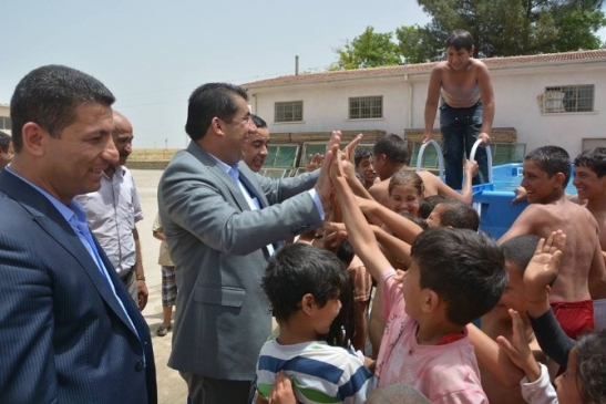 Ceylanpınar'da Yaz Havuz Şenliği Başladı