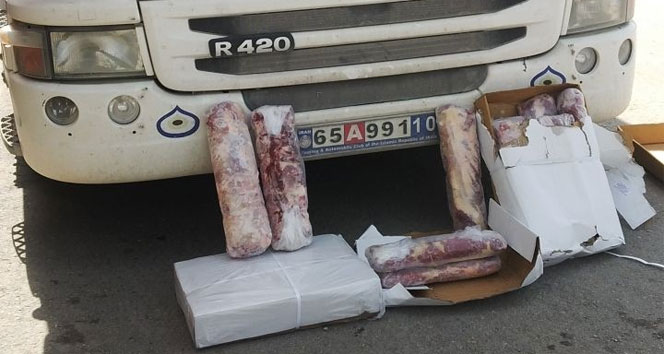 Ağrı'da 28 Ton Kaçak Bufalo Eti Ele Geçirildi