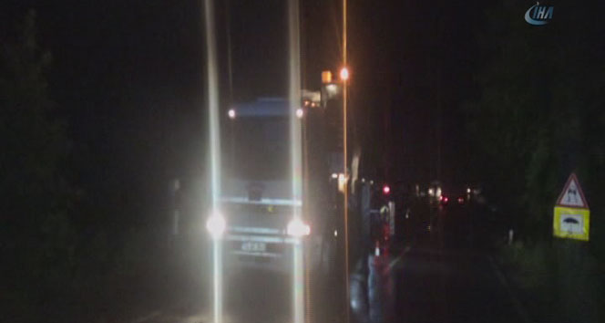 Bartın'da Kamyonet Irmağa Uçtu: 5 Yaralı