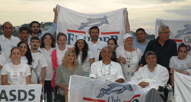 Ahmet Bayer'den Engelli Gençlere Destek Projesi