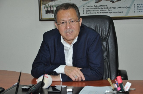 Balıkesir'de Seçim Değerlendirmesi: Başkan Uğur Açıklamalarda Bulundu