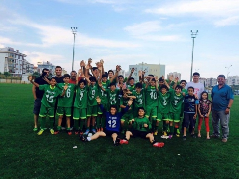 DSİ U-13 Futbol Takımı Antalya'da Şampiyon Oldu