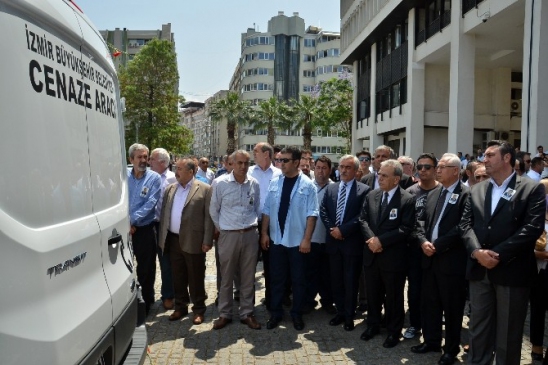 İzmir'de CHP'li Meclis Üyesine Veda Töreni Düzenlendi