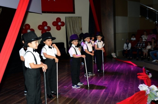 İskenderun'da Ana Sınıfı Mezuniyet Coşkusu