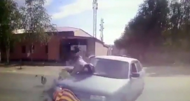 Motosiklet Sürücüsü Trafik Kazasında Hayatını Kaybetti