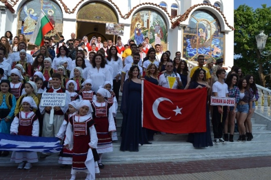 Dicle Üniversitesi Korosu Yunanistan'da Ödül Aldı