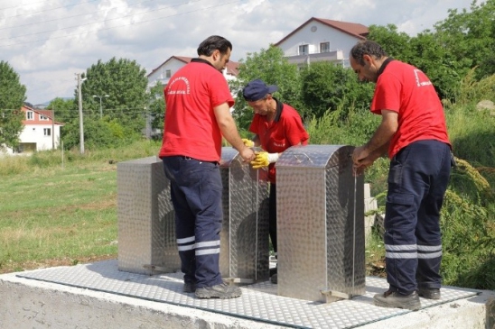 Başiskele'de Yer Altı Çöp Konteynerleri Artıyor