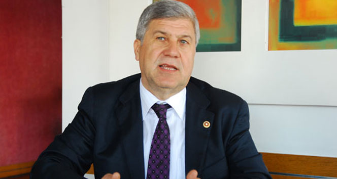 İzmir'de CHP'li Eski Milletvekili Hakkında Suç Duyurusu